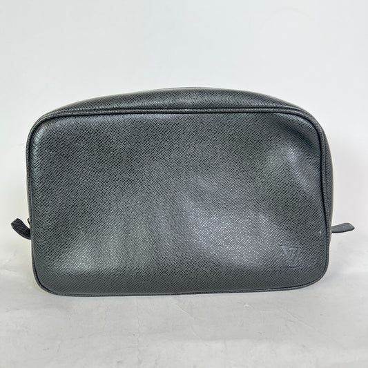 Louis Vuitton Taiga Leather GM Toiletry Clutch