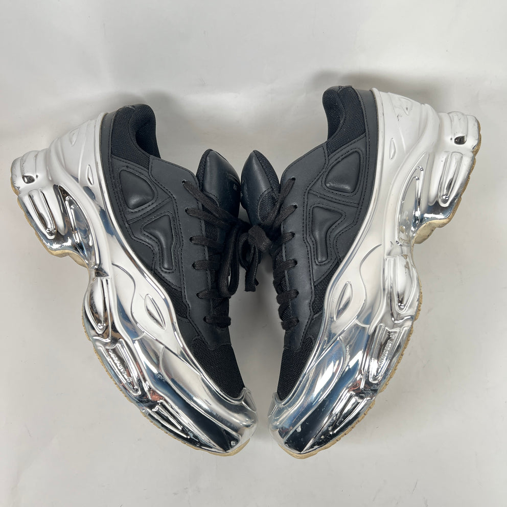 Raf Simons Black/Silver Ozweego Size 8.5