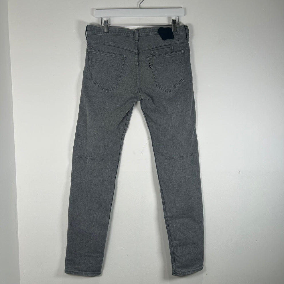 Number (N)ine 6-pocket Light Gray Pain Denim Size 31