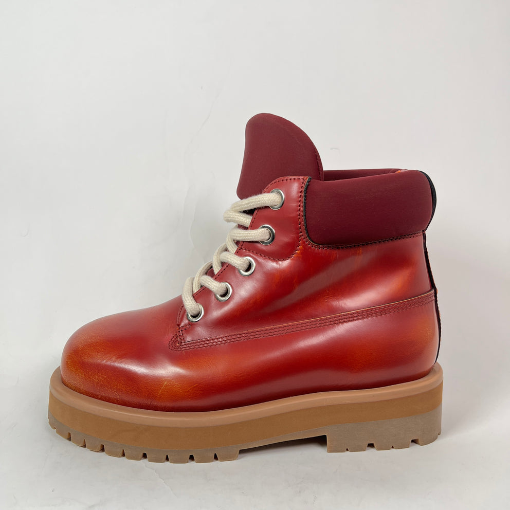 PDF Channel Bordeaux Strada Boots Size 43
