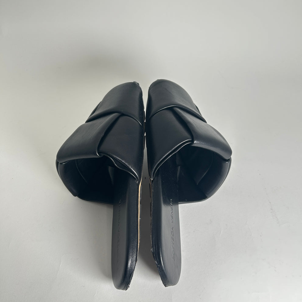 Bottega Veneta Black Nappa Leather Intreccio Sandals Size 43