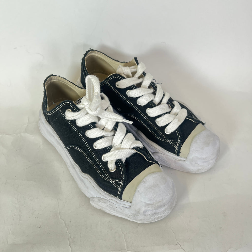 Maison Mihara Yasuhiro Hank OG Sole Canvas Low-Top Sneaker