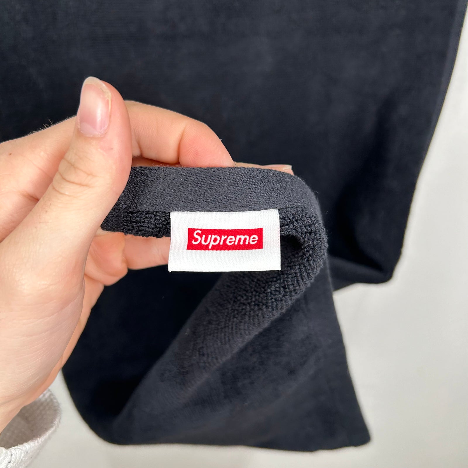 Supreme Towel Black
