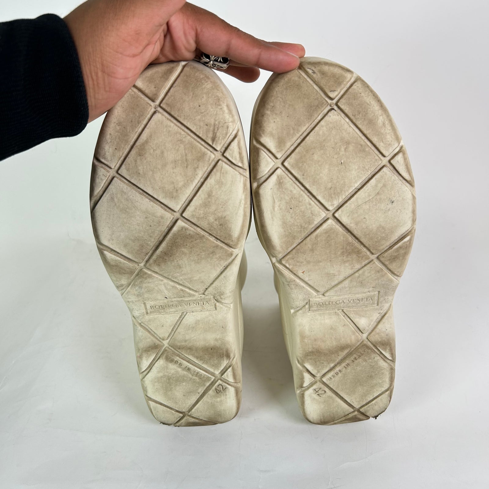 Bottega Veneta Cream Puddle Boots Size 43