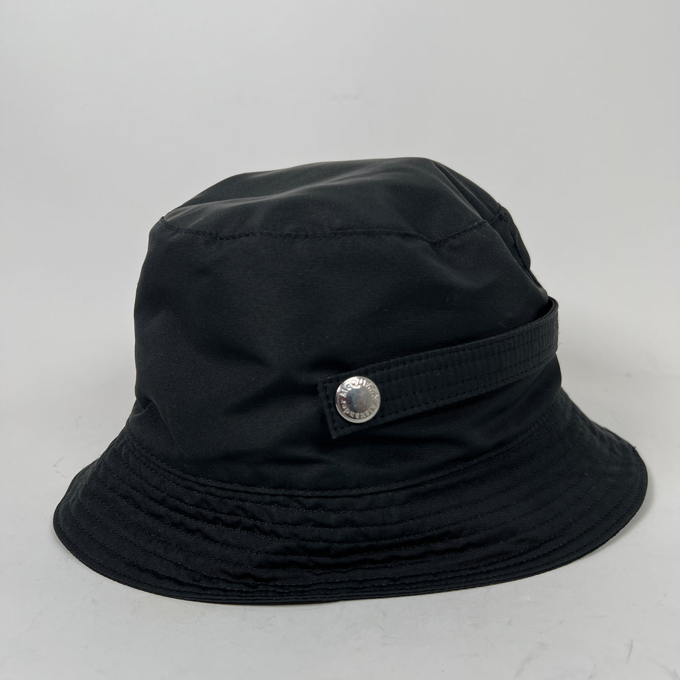 Alexander McQueen Black Logo Bucket Hat Size L