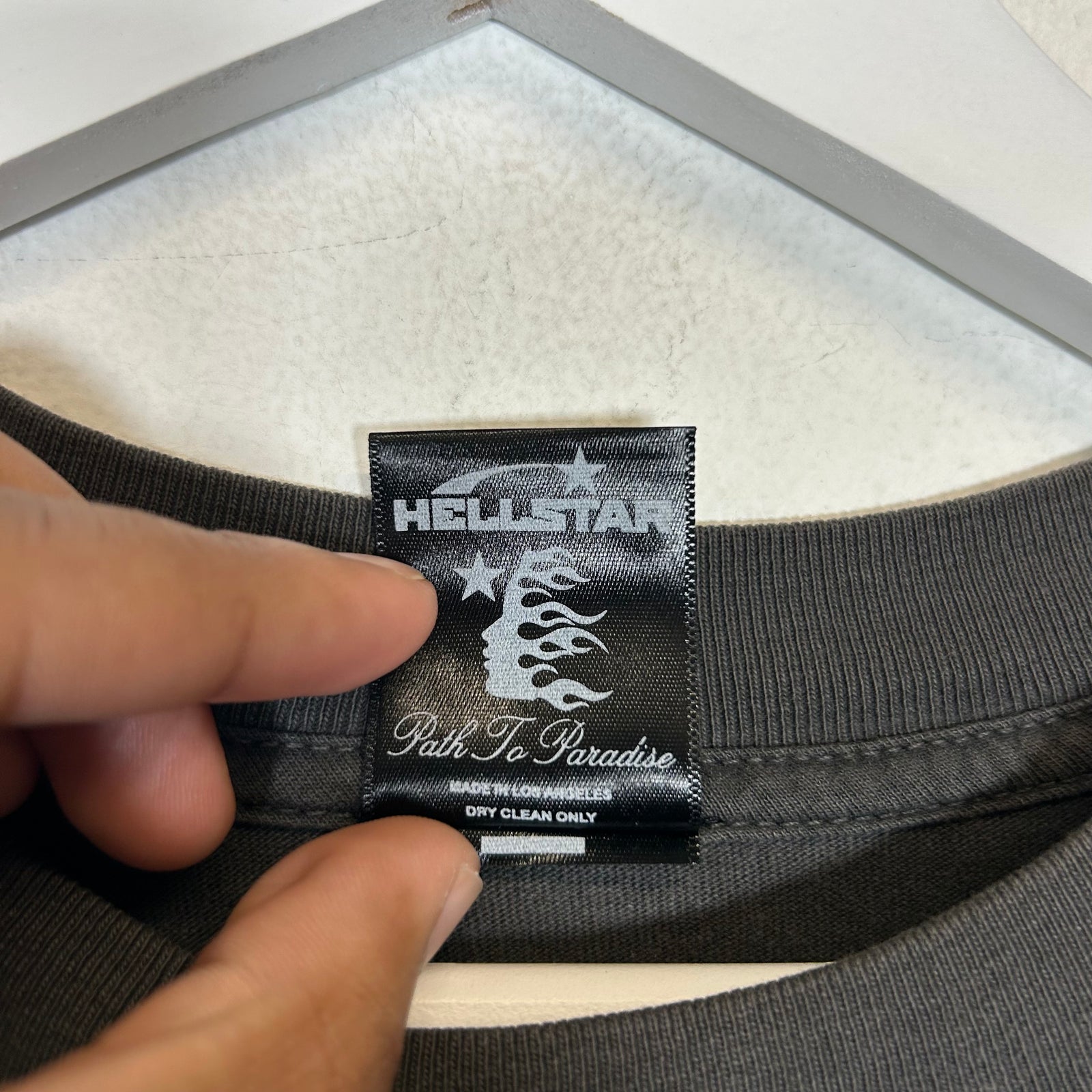 Hellstar Dark Grey Path To Paradise Tee Size XL