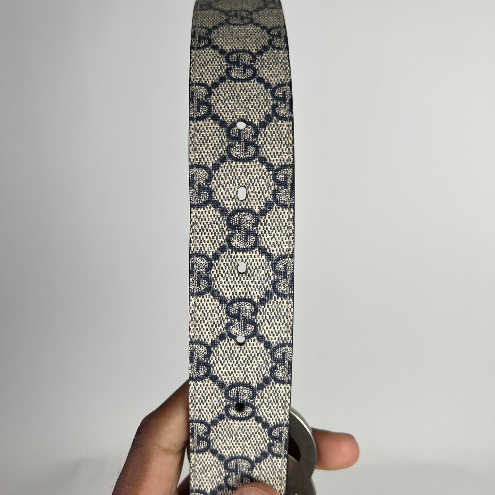 Gucci Silver GG Marmont Reversible Belt