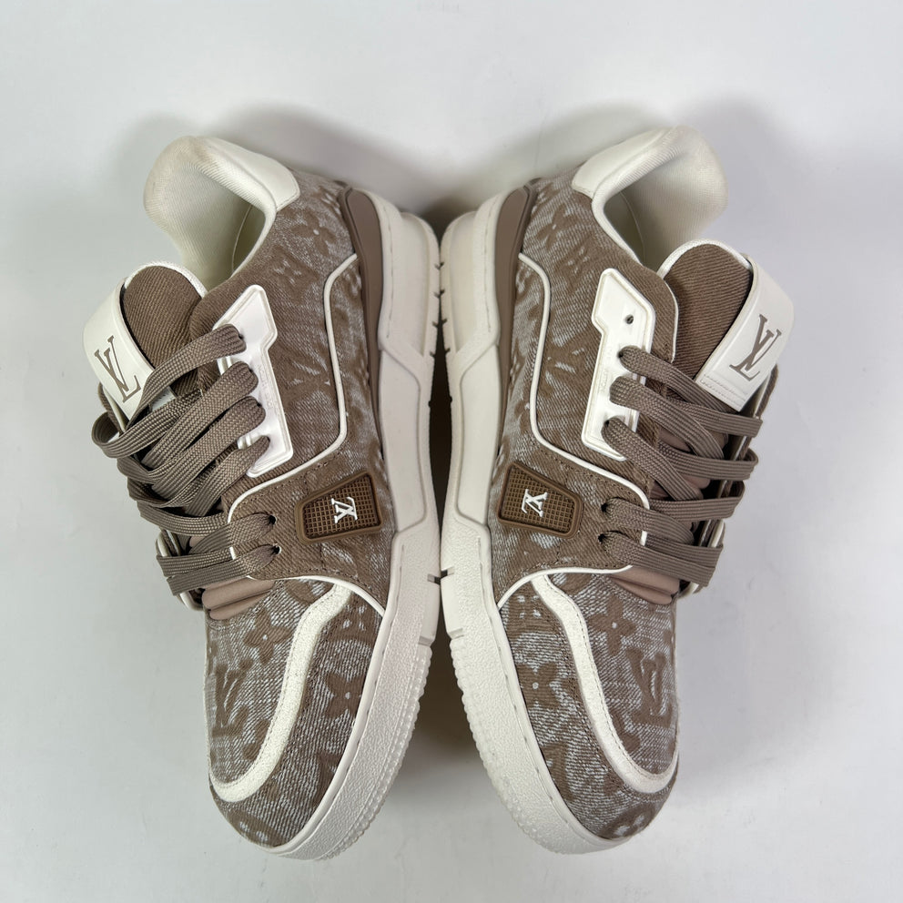 Louis Vuitton Monogram Signature LV Trainer