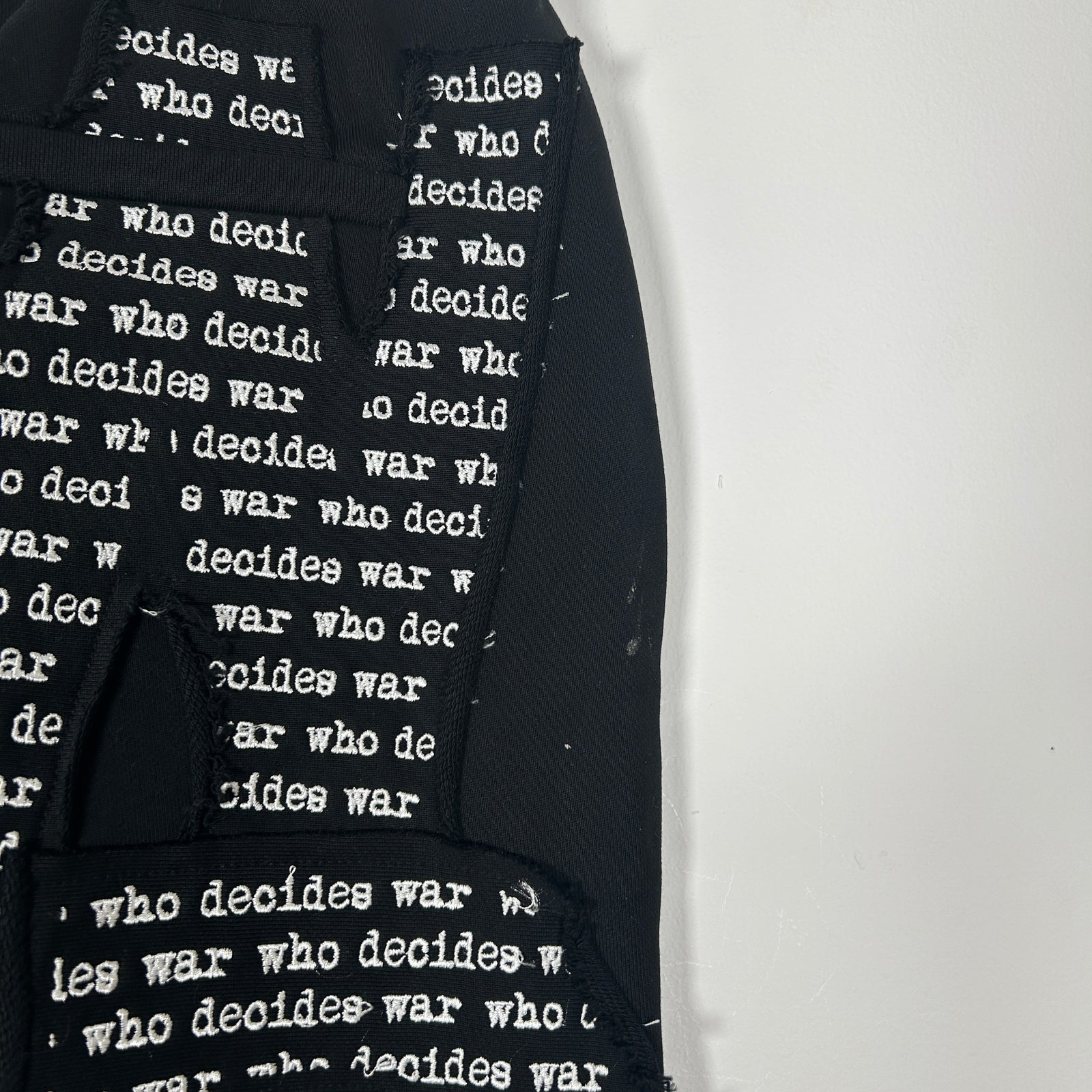 Who Decides War Poem Sweat Pants Size 36