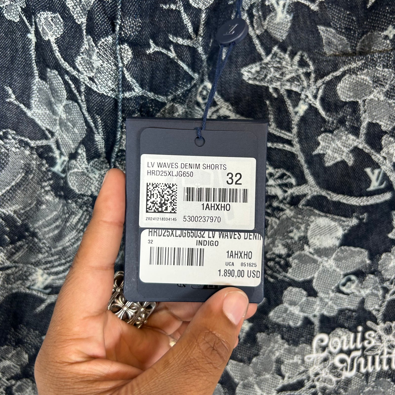 Louis Vuitton Floral Jacquard Denim Shorts Size 32