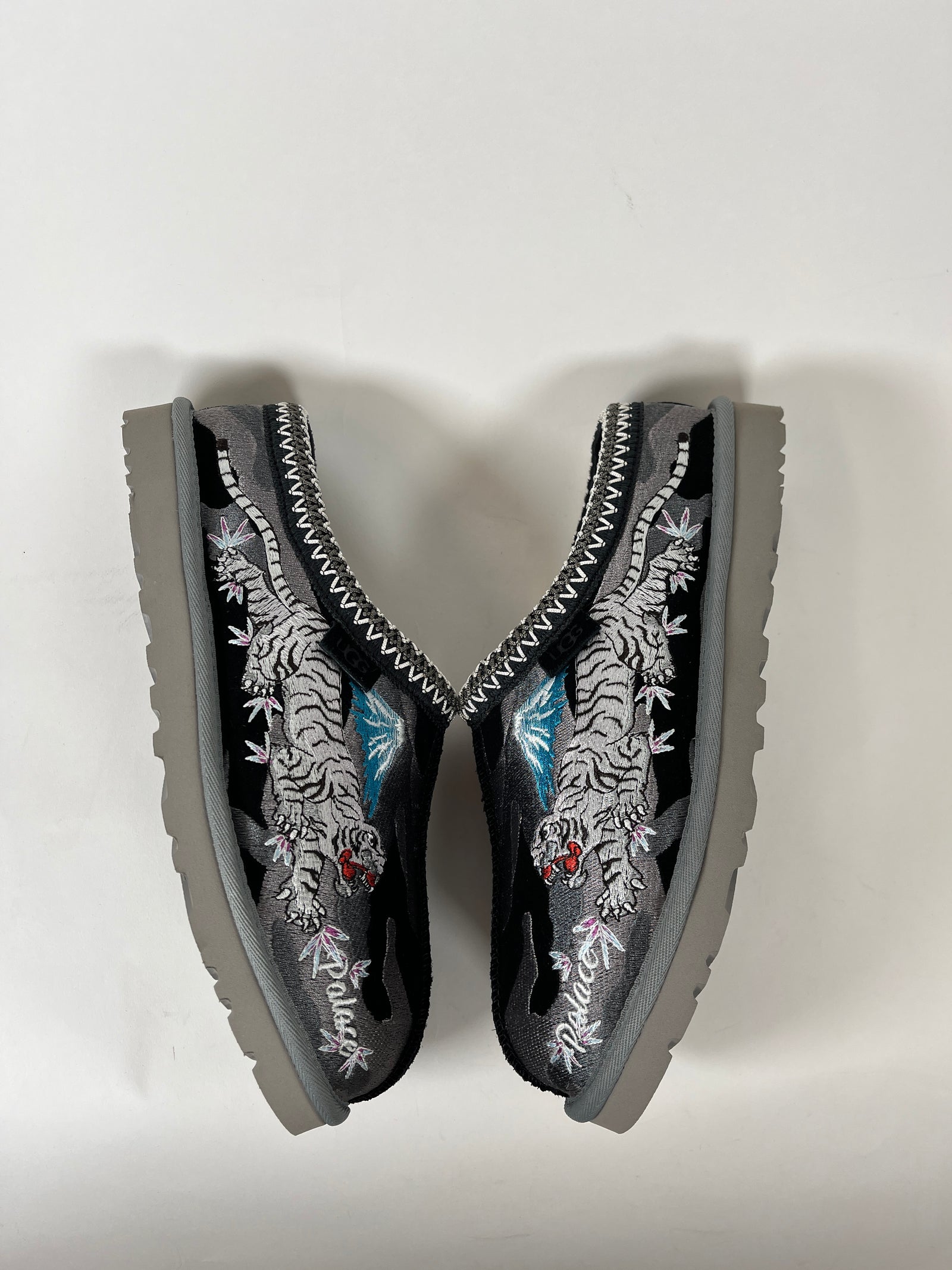 Palace x UGG Black Camo Tasman Slipper Size 8
