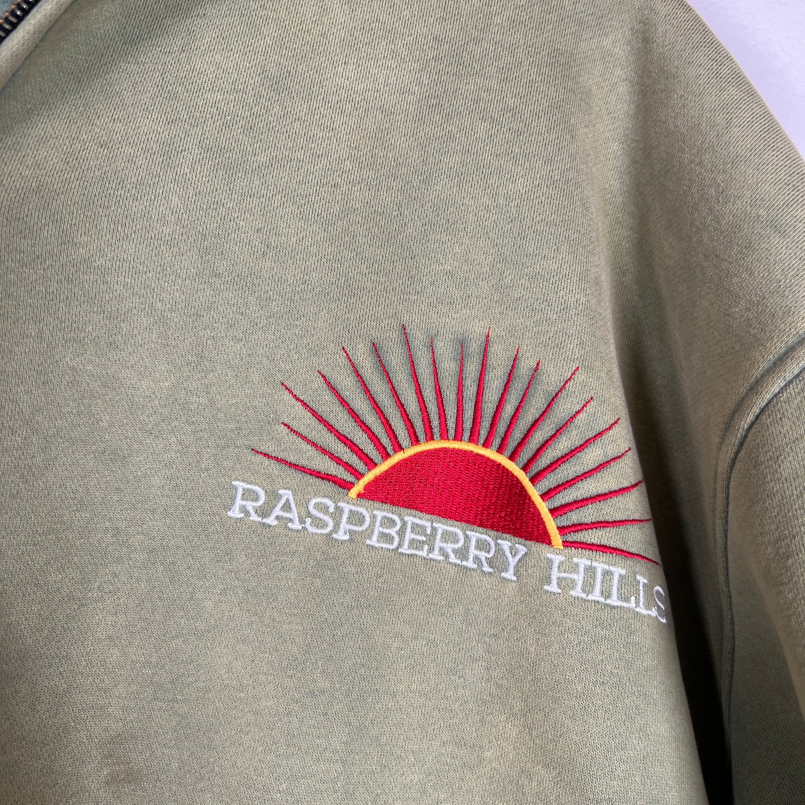 GV Gallery Raspberry Hills OG Casamigo Zip Up Size S