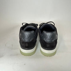 Louis Vuitton Black Monogram Trainer Size LV  9
