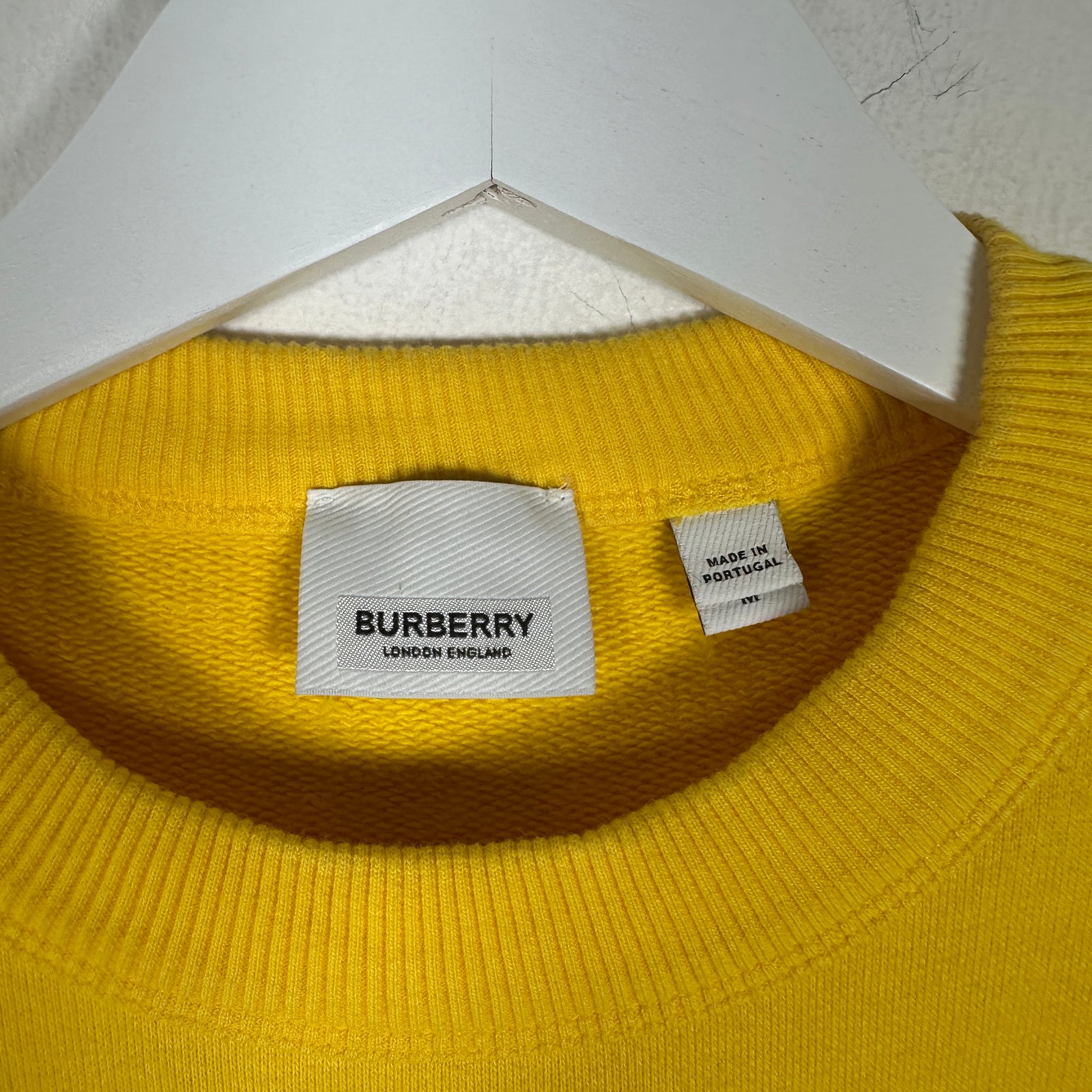 Burberry Yellow 'Kingdom' Logo Crewneck Size M