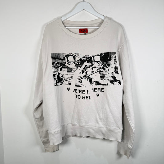 424 'Here To Help' Graphic Crewneck Size XL