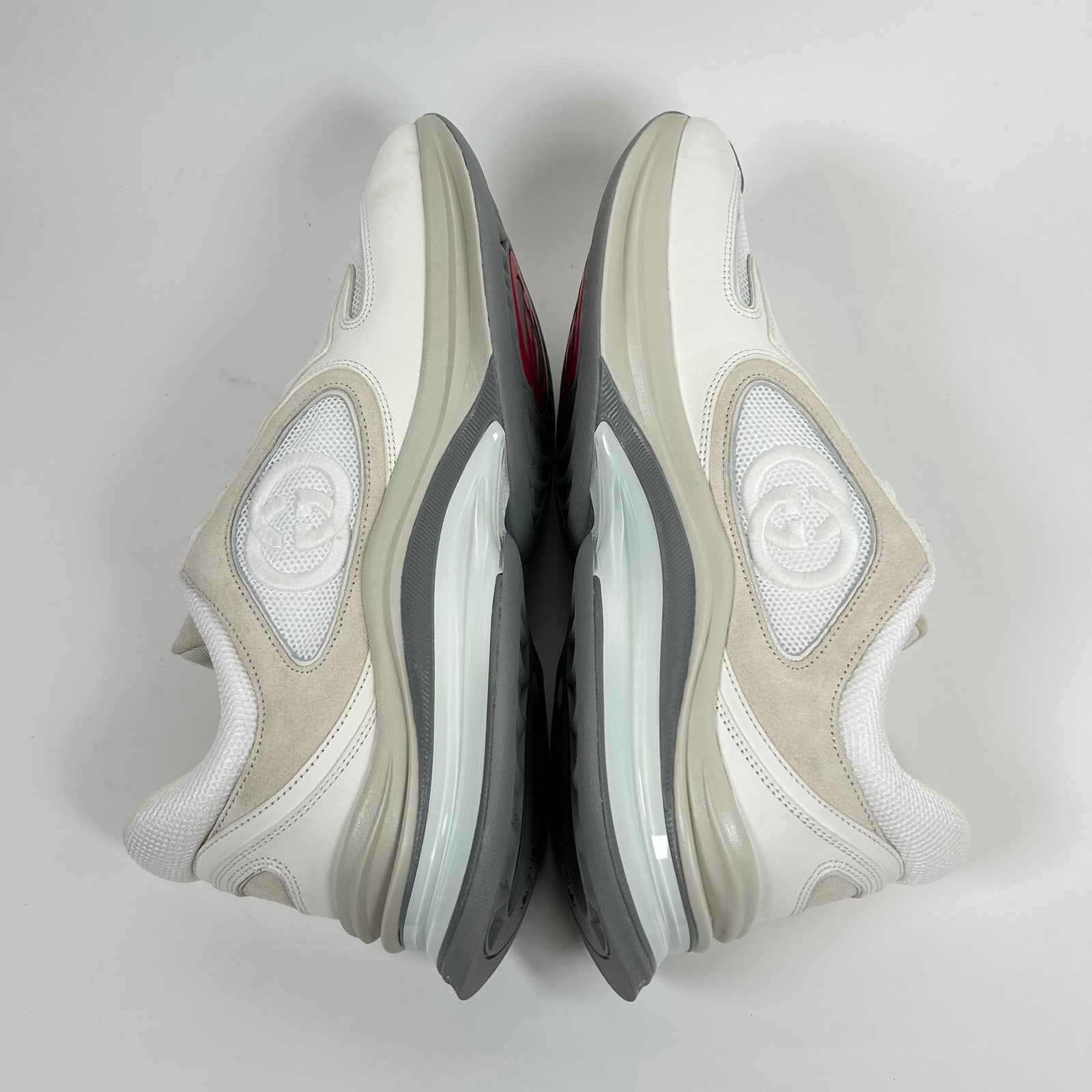 Gucci White Interlocking G Runner Size GG 10