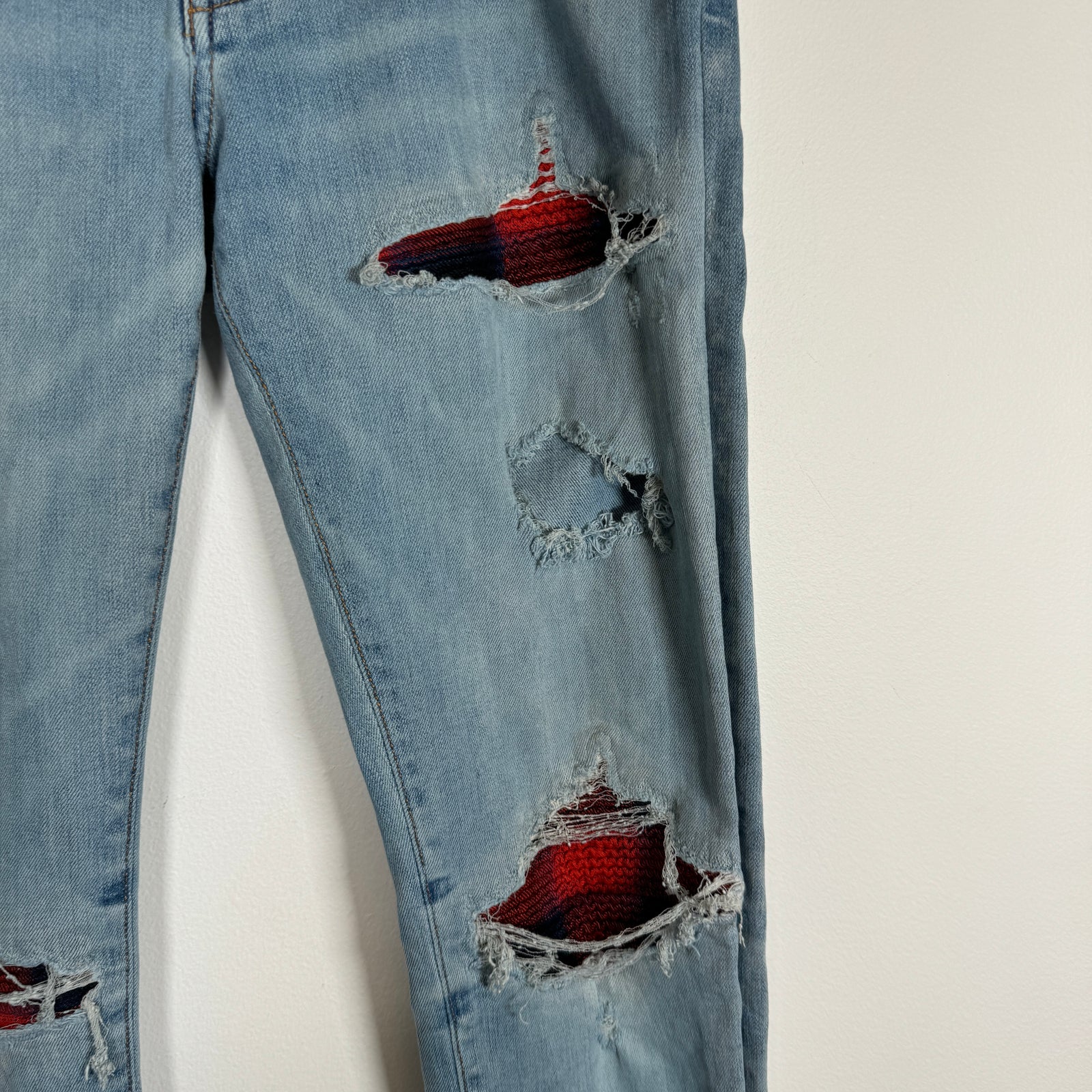 Amiri Mx1 Red Plaid Lightwash Jeans Size 33