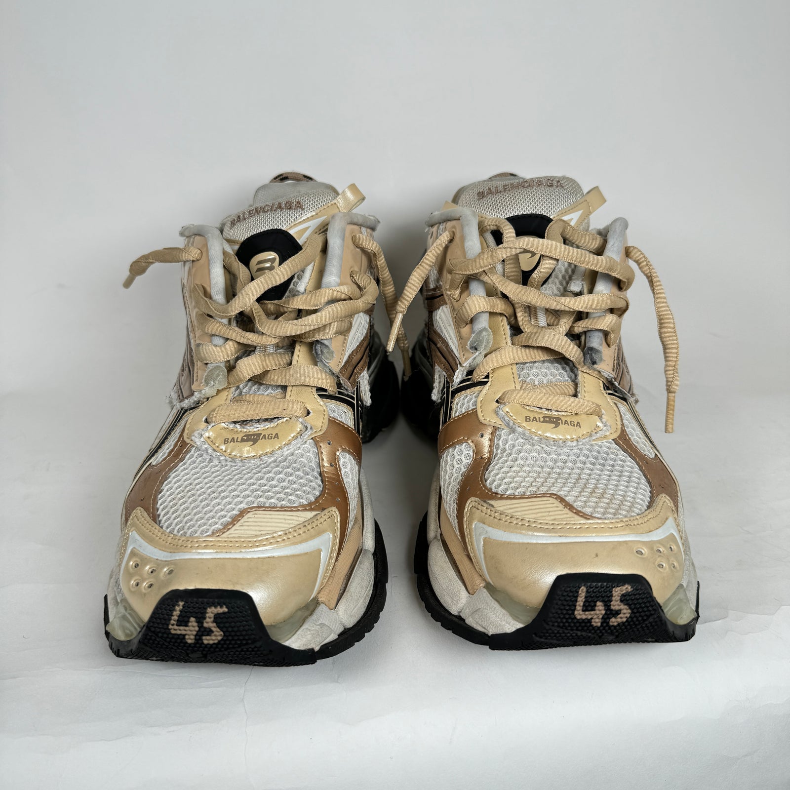 Balenciaga Beige Runners Size 45