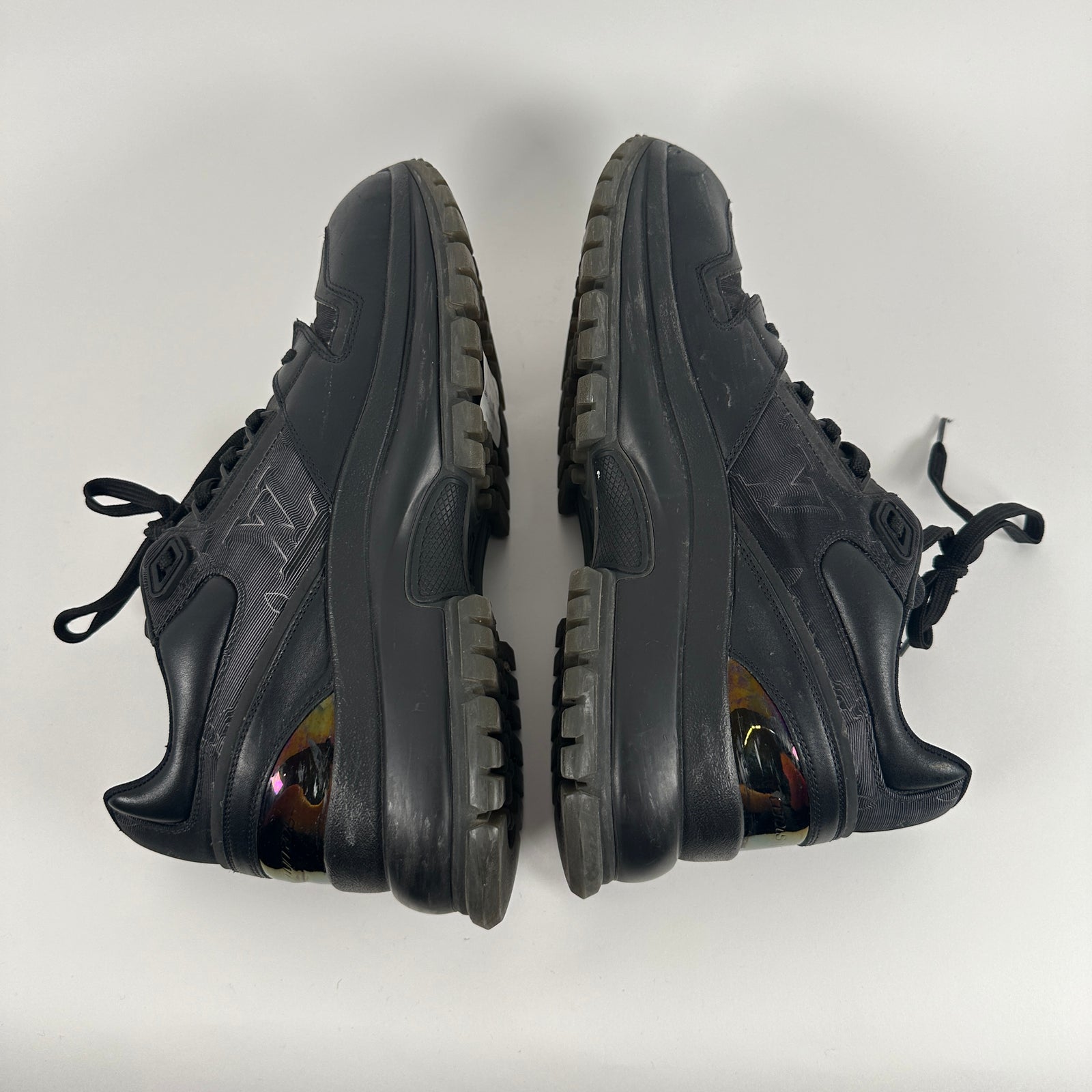 Louis Vuitton 2054 Chunky Low Top Sneaker Size 7.5