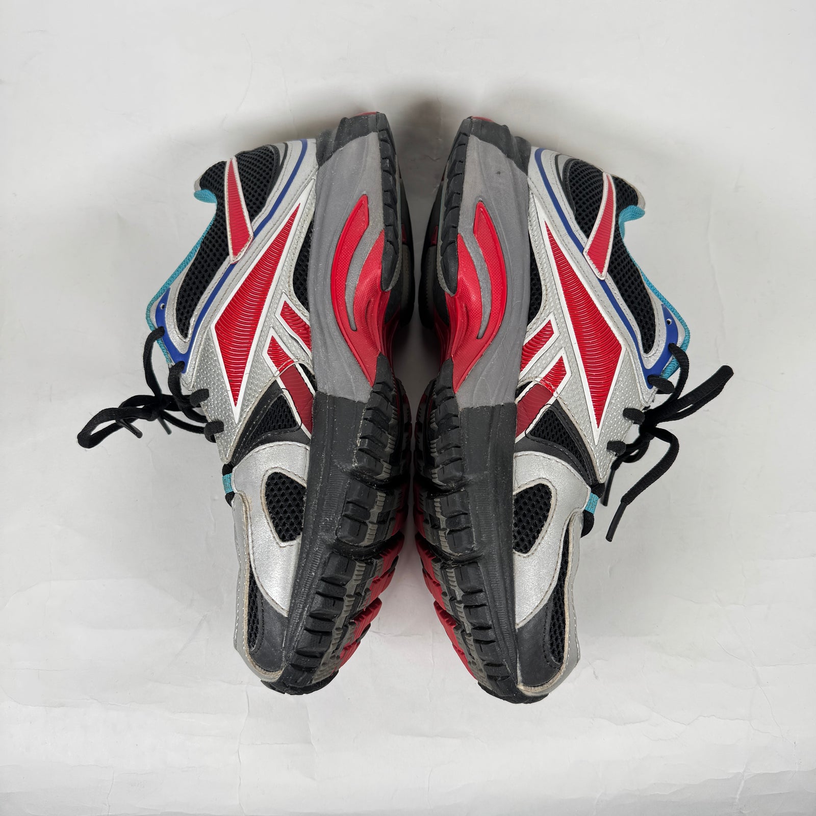 Vetements x Reebok Spike Runner 200 Sneaker Size 8.5
