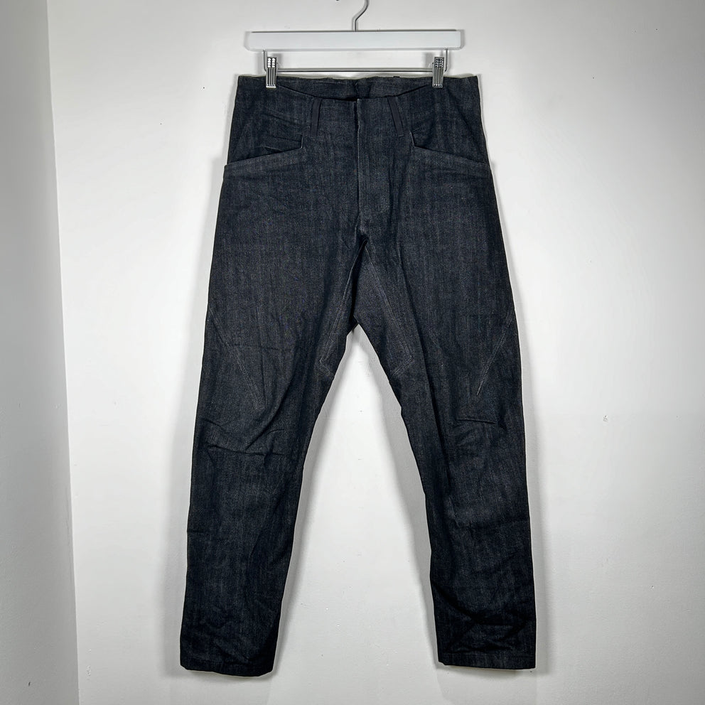 Arc’Teryx Veilance Voronoi TW Sample Jeans Size 32