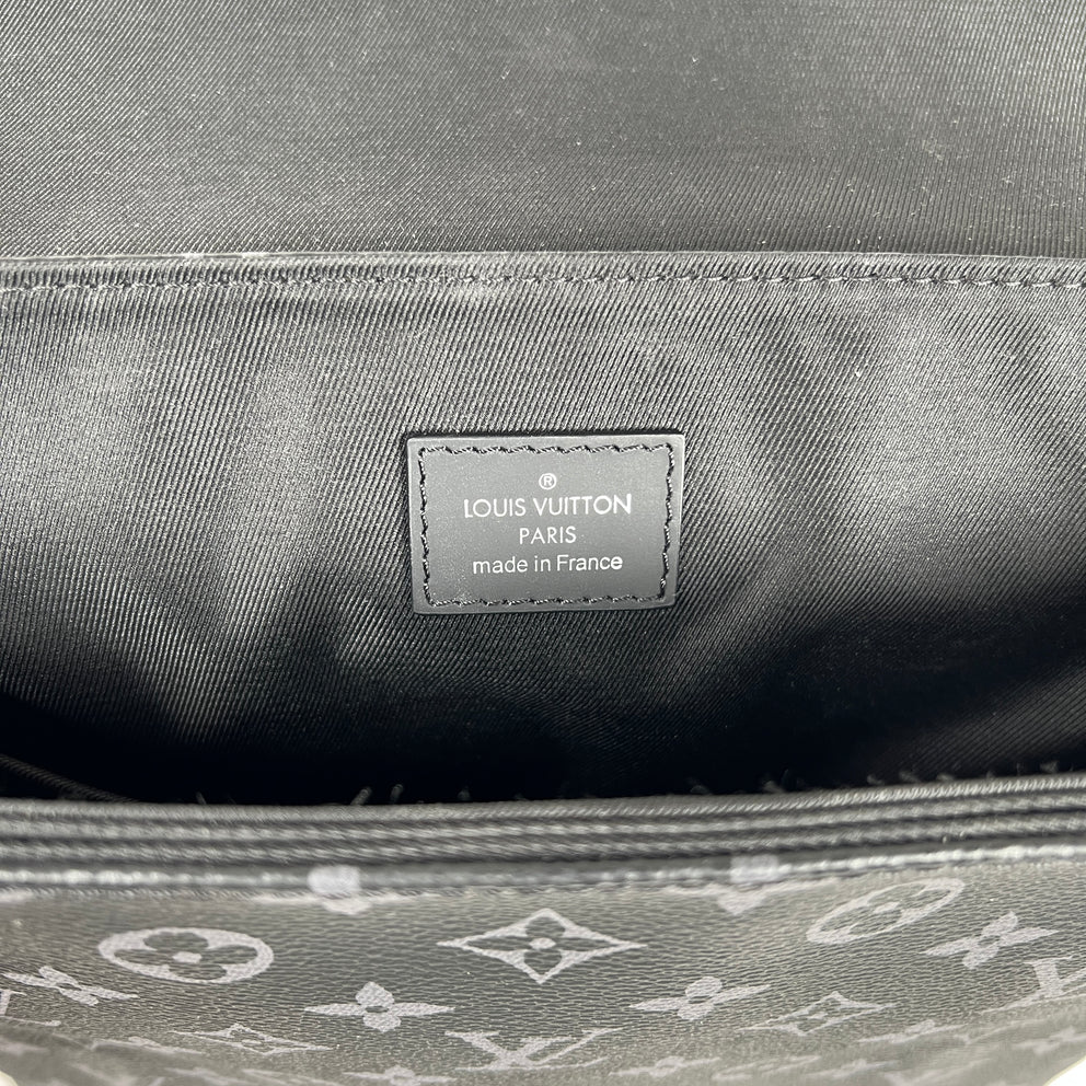 Louis Vuitton Black Monogram District Messenger Bag