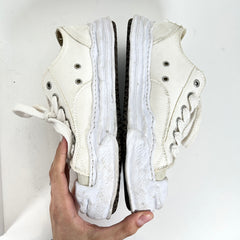 Maison Mihara Yashiro Classic White Low Tops Size 44