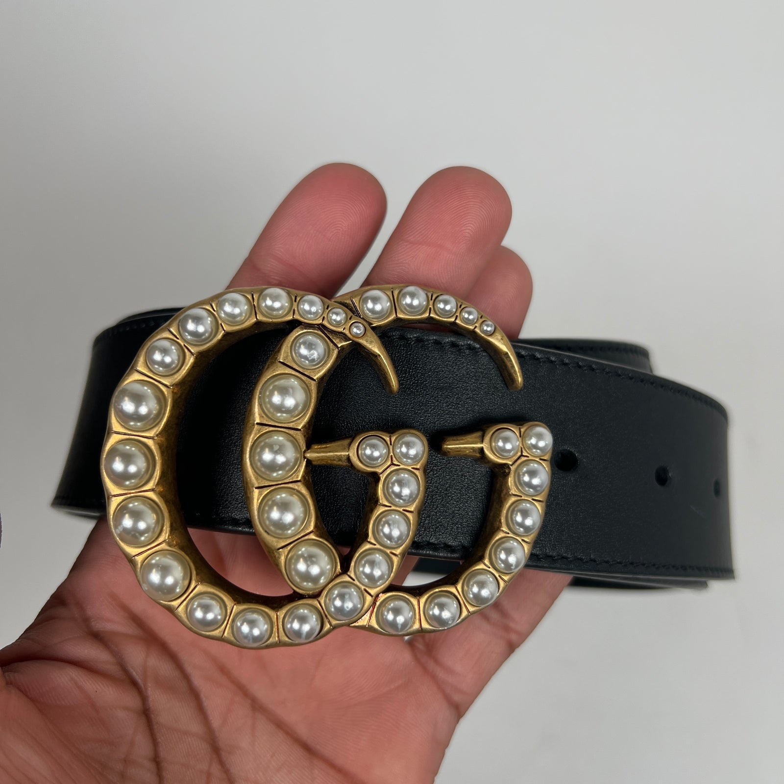 Gucci Double G Pearl Buckle Leather Belt Size 105