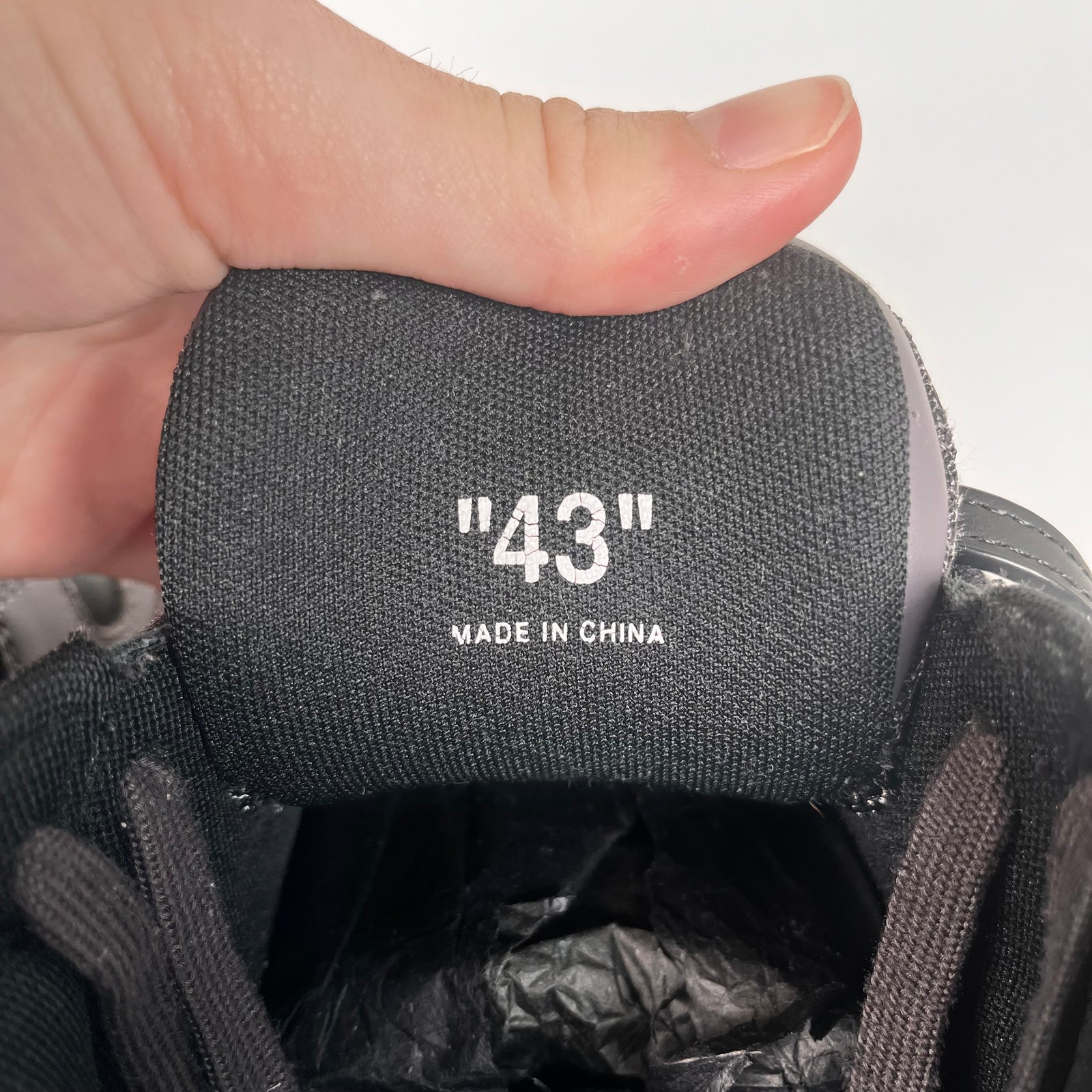 Off-White Black Out of Office Sneakers Size 43