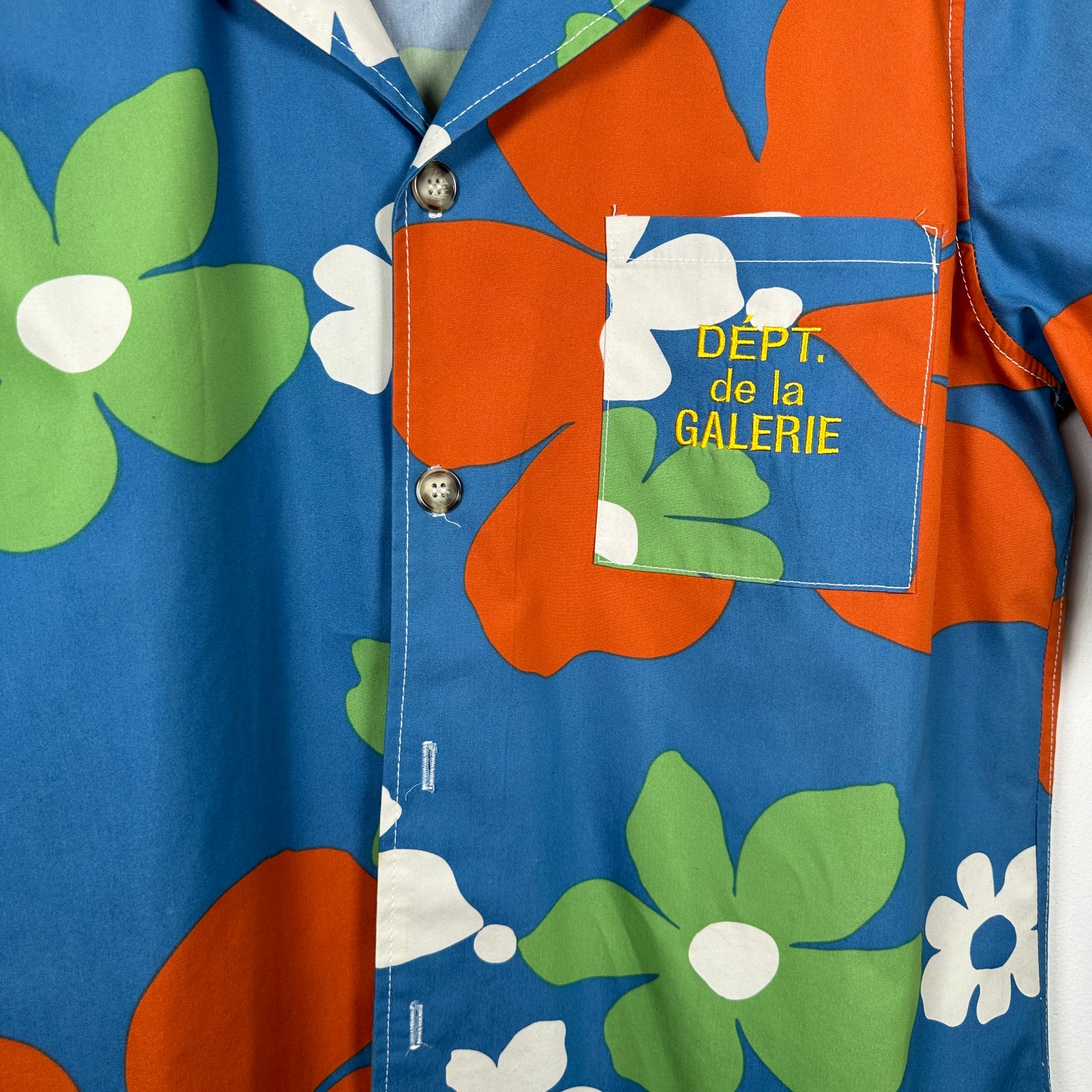 Gallery Dept. Floral Button-Up Size S