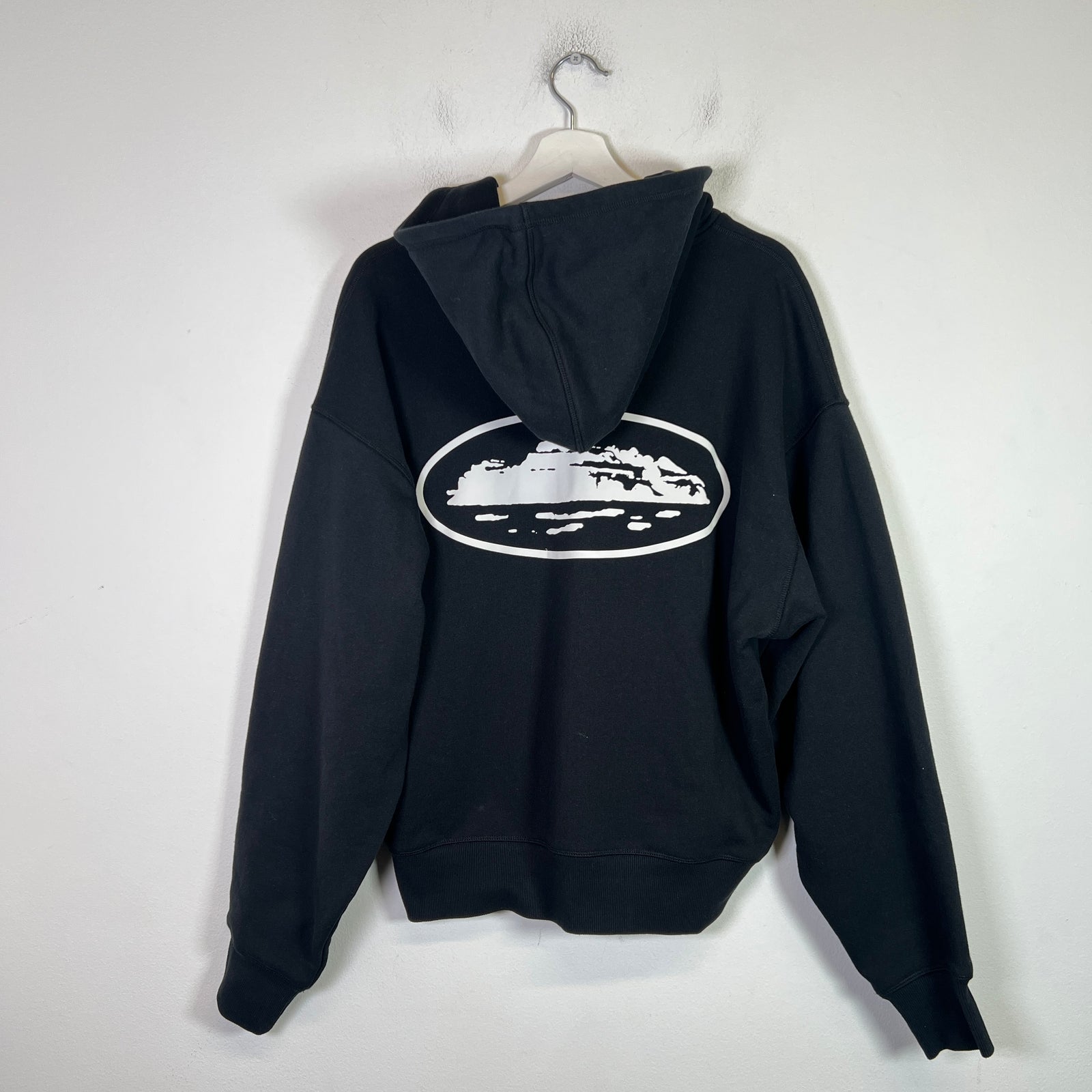 Corteiz Black Island Puff-Print Zip-Up Hoodie Size M