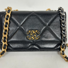Chanel Black/Gold Quilted Lambskin 19 Wallet On Chain
