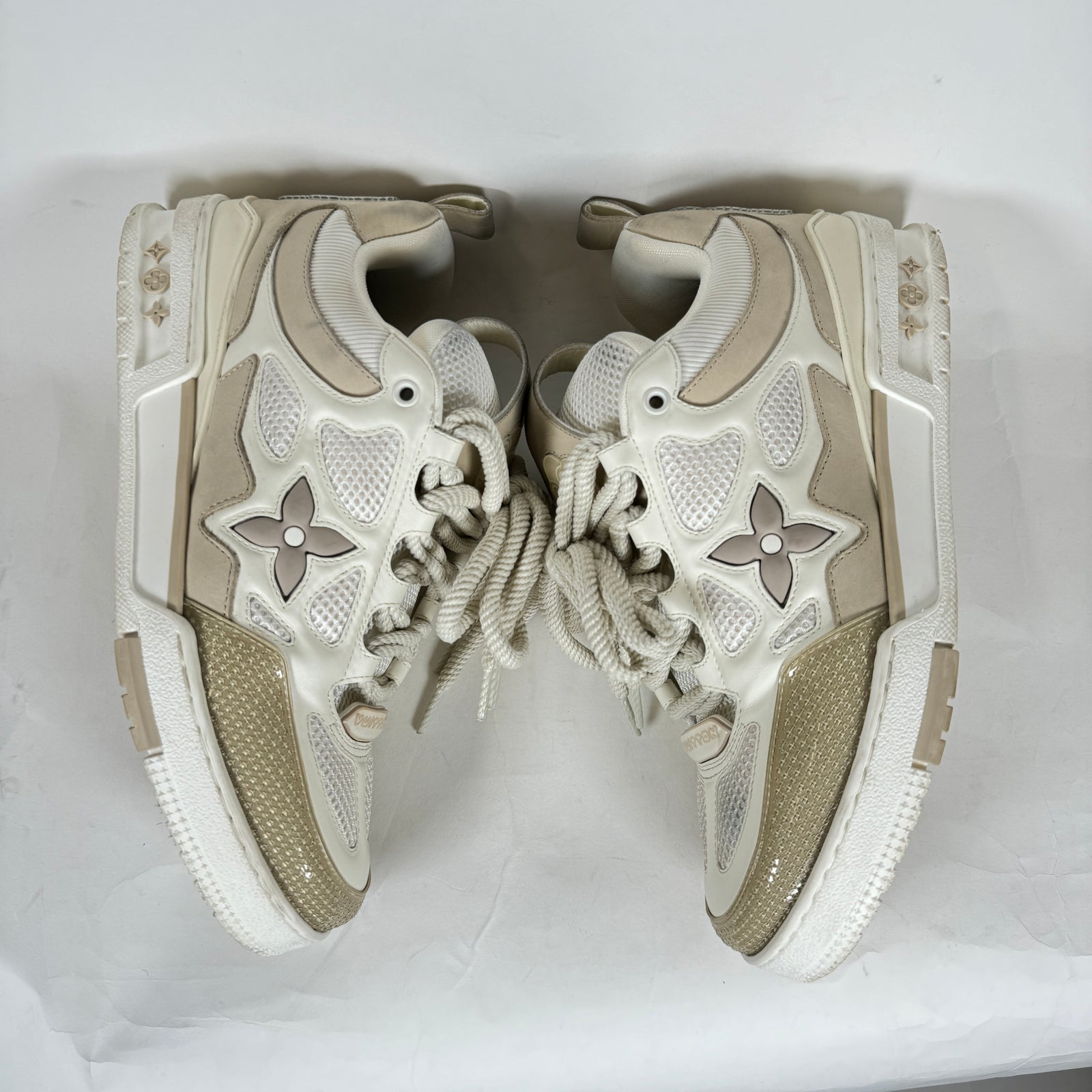 Louis Vuitton Beige Skate Sneakers Size LV 8