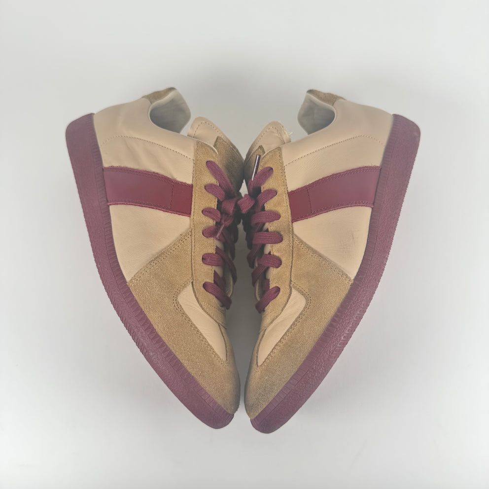 Maison Margiela Cream/Red Gat Trainer Size 9