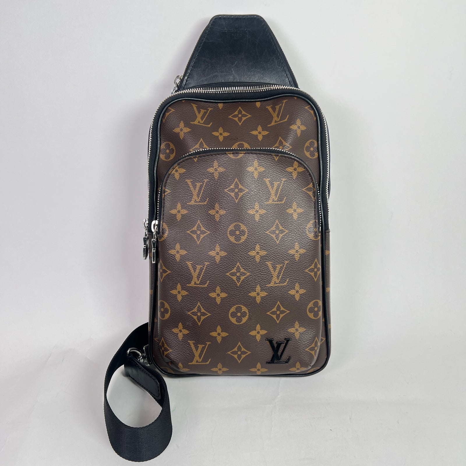 Louis Vuitton Monogram Avenue Sling Bag