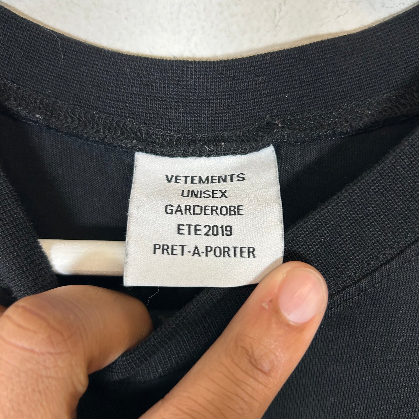 Vetements Black Tee Size M