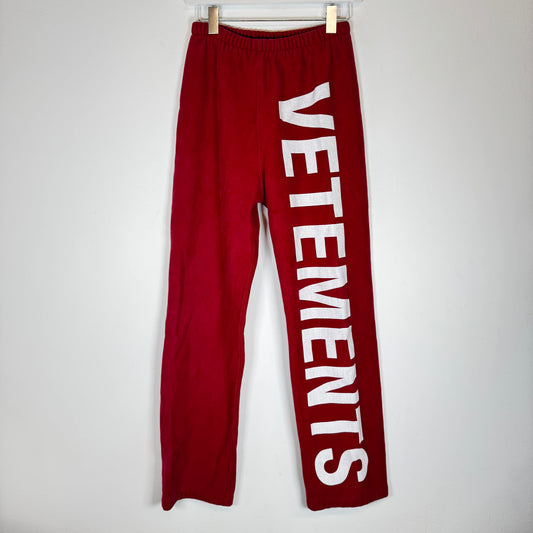 Vetements AW19 Burgundy Spellout Logo Sweatpants Size XS