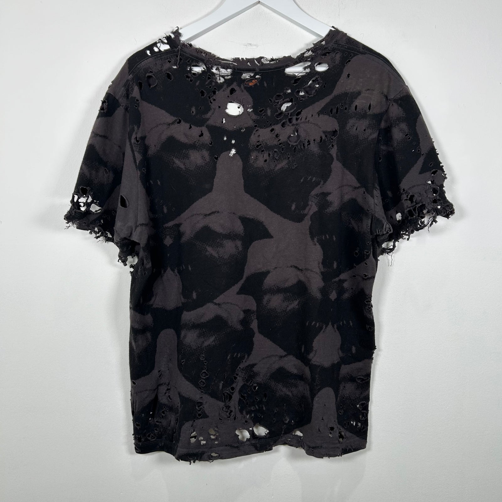 Undercover AW03 Paper Doll Rottweiler Graphic Distressed T-Shirt Size M