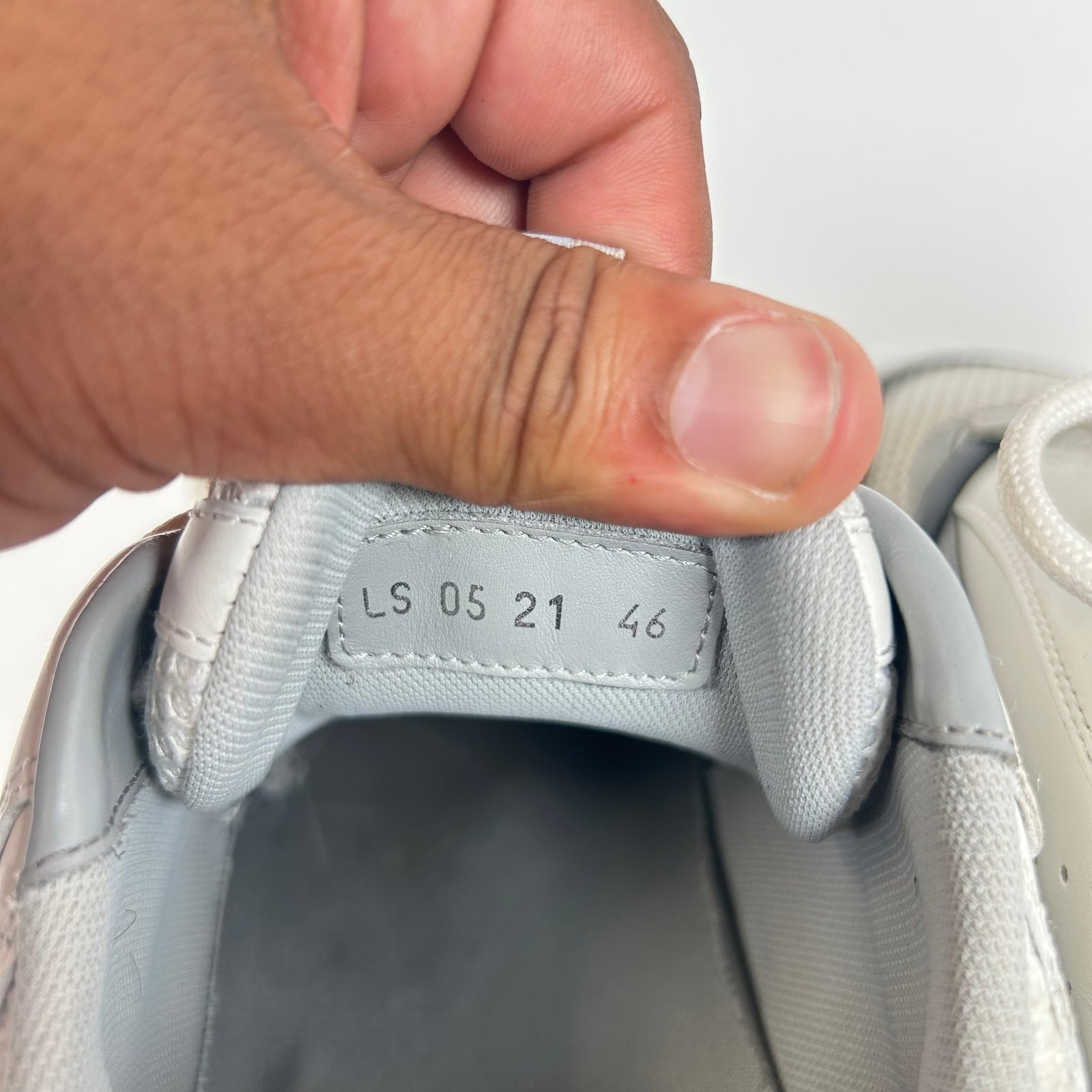 Dior B22 White/Black Sneaker Size 46