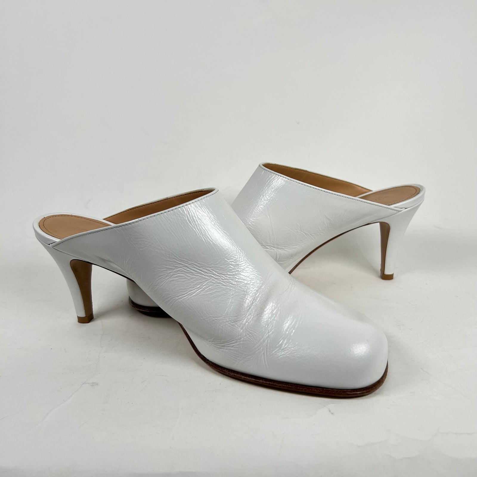 Bottega Veneta White Leather Square Toe Mules Size 40
