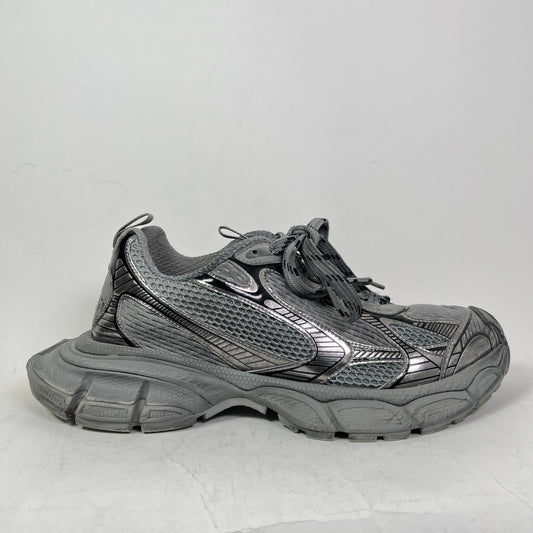 Balenciaga Distressed 3XL Sneaker