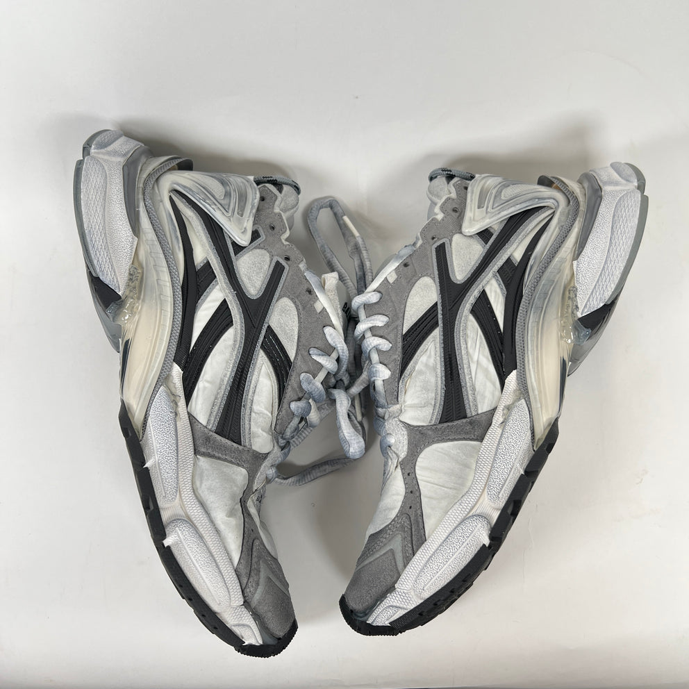 Balenciaga White/Grey Runner Size 42