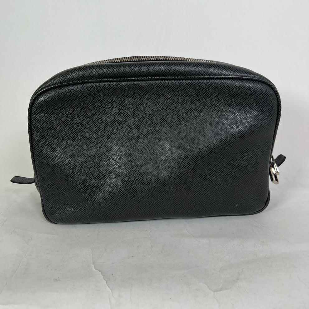 Louis Vuitton Taiga Leather GM Toiletry Clutch