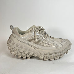Balenciaga Beige Defenders Size 44