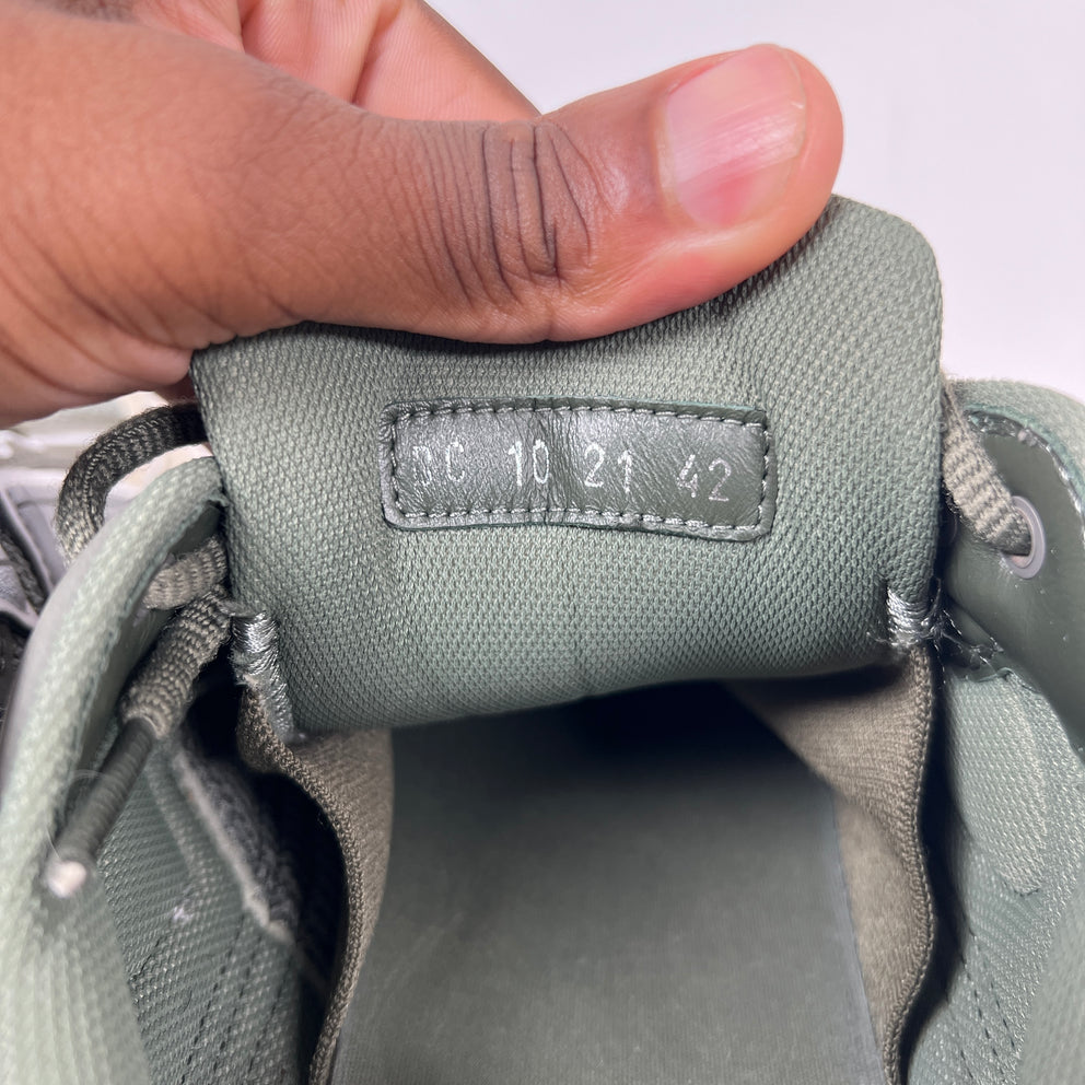 Dior B30 Olive/Cream Sneaker Size 42