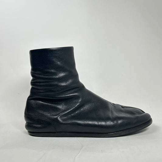 Maison Margiela Black Flat Tabi Boots Size 11