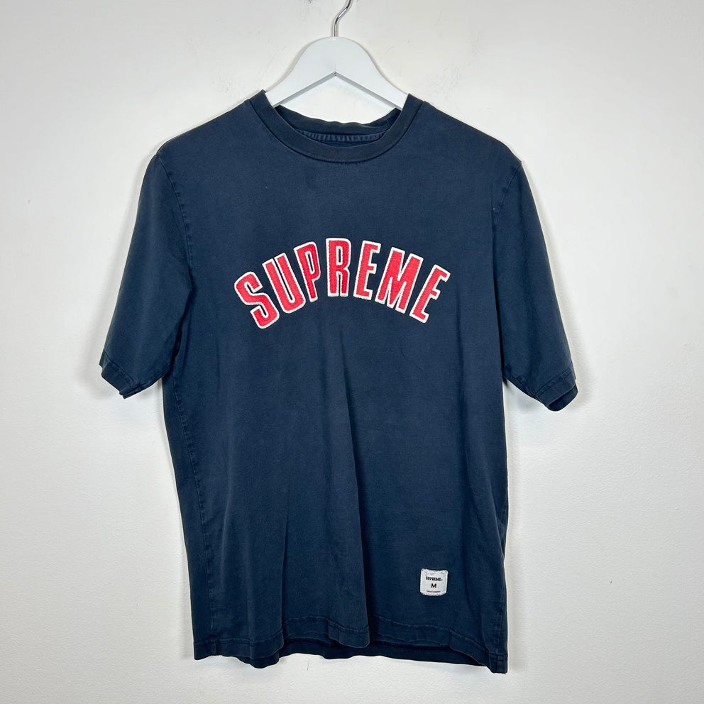 Supreme Navy Arc Logo Tee Size S