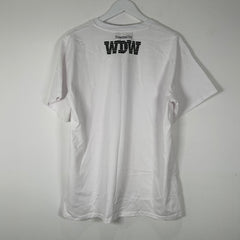 Who Decides War Windows Graphic T-Shirt Size L