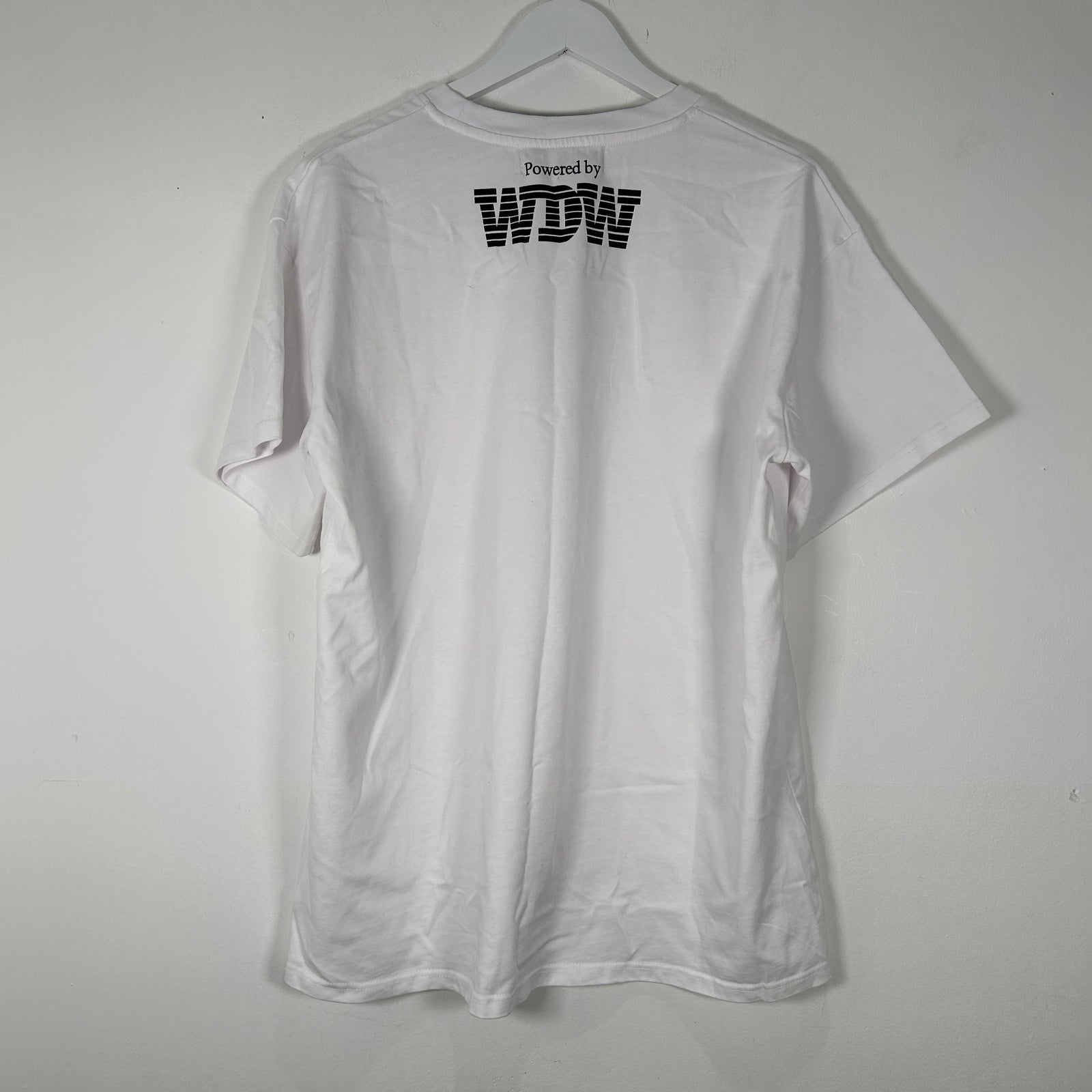 Who Decides War Windows Graphic T-Shirt Size L