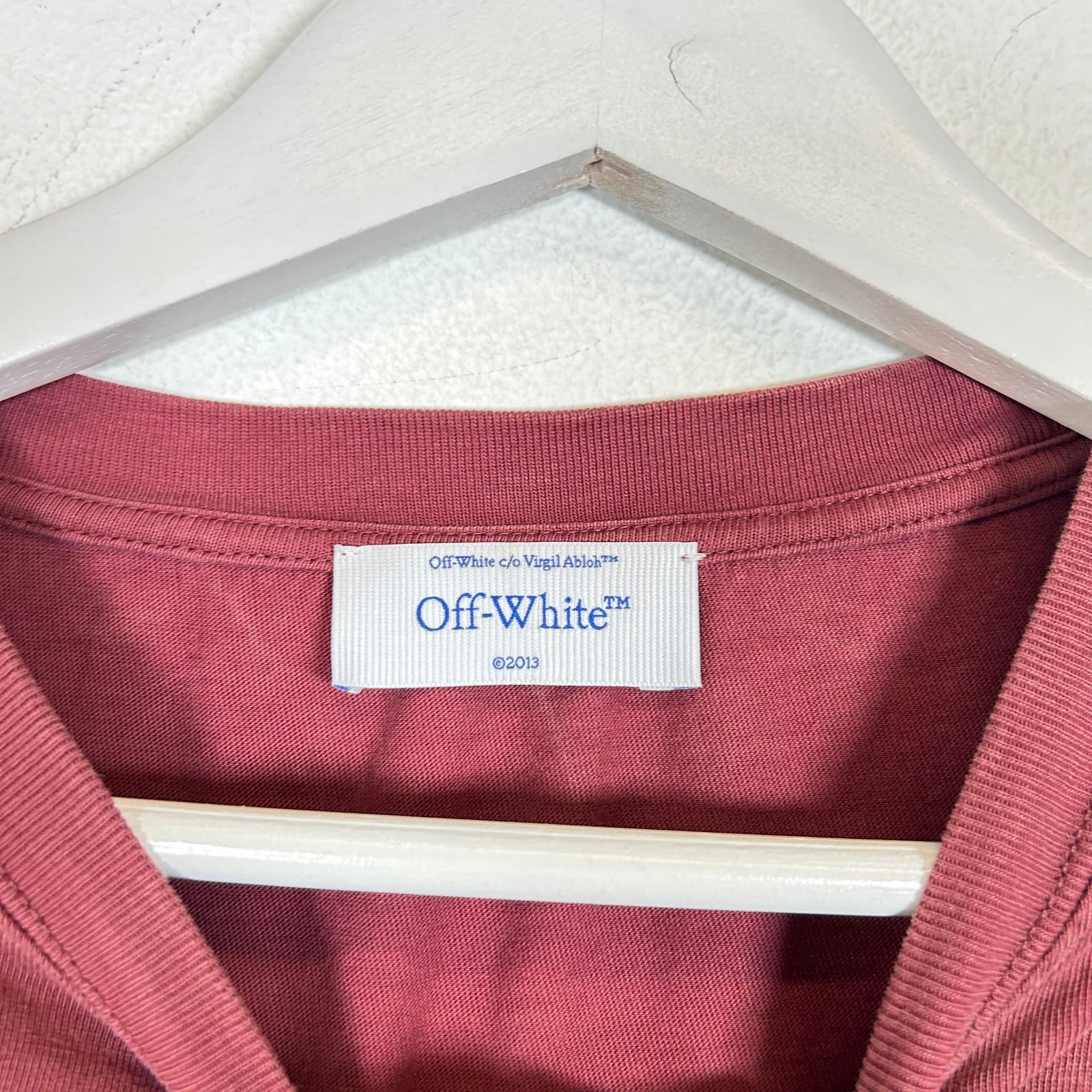 Off-White Burgundy Logo T-Shirt Size L